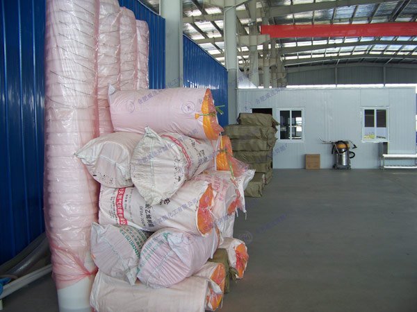 豐（fēng）富（fù）的原材（cái）料及（jí）可靠的包裝