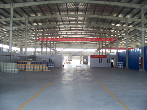 諾大的生產車間